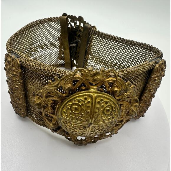 1940s vintage retro Victorian Revival gold tone mesh chain statement bracelet - Picture 2 of 10